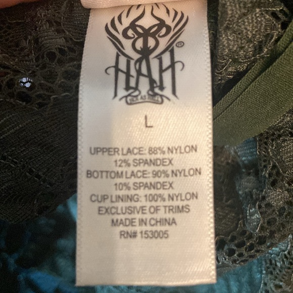 We are HAH Comin' In HAHt Green Lace Bodysuit L - Picture 3 of 4